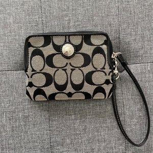 Coach wallet/wristlet